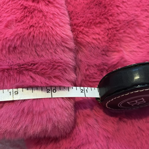 Pink fuzzy faux fur jacket - Picture 9 of 9
